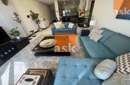 Apartment - 3 Bedrooms - 3 Bathrooms for rent in Reef Island - Capital Governorate