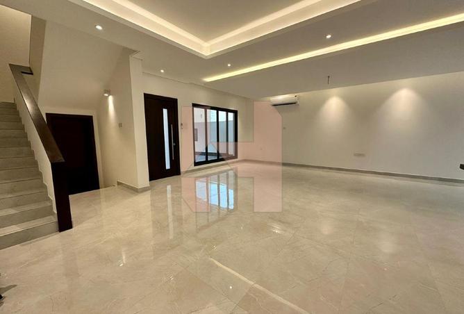54179767 - Property Main Image