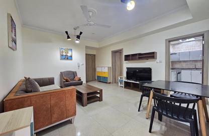 Apartment - 2 Bedrooms - 2 Bathrooms for rent in Um Al Hasam - Manama - Capital Governorate