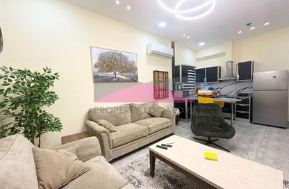 Apartment - 2 Bedrooms - 3 Bathrooms for rent in Janabiya - Northern Governorate