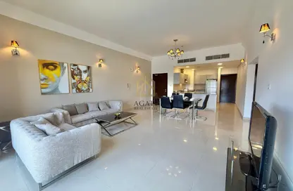 Apartment - 2 Bedrooms - 2 Bathrooms for rent in Amwaj Avenue - Amwaj Islands - Muharraq Governorate
