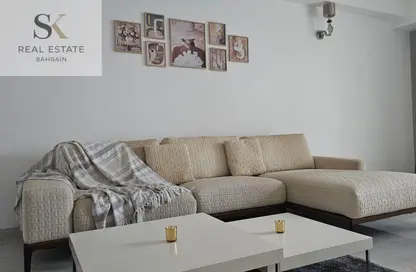 Apartment - 1 Bedroom - 2 Bathrooms for rent in Al Juffair - Capital Governorate