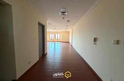 مكتب - استوديو - 2 حمامات للايجار في العدلية - المنامة - محافظة العاصمة