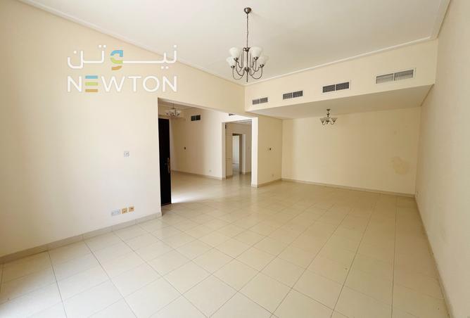 53851393 - Property Image 2
