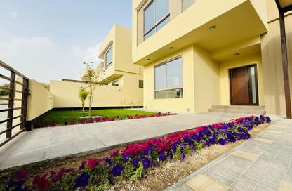 Villa - 4 Bedrooms - 5 Bathrooms for rent in Janabiya - Northern Governorate