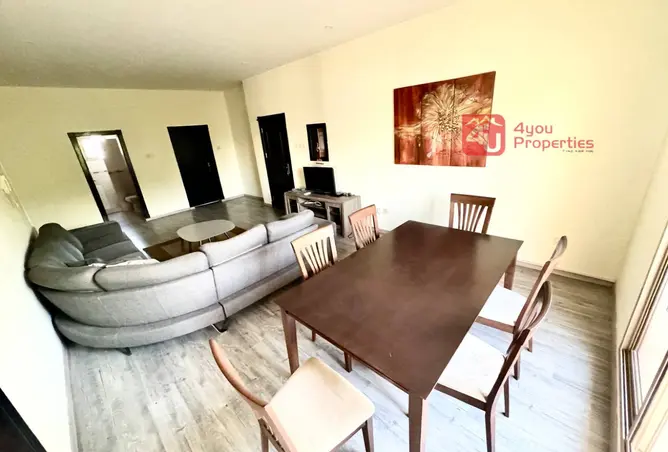 57180213 - Property Image 2
