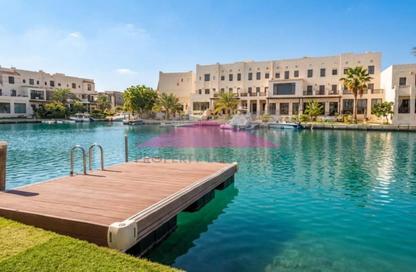 Villa - 4 - 5 for rent in Amwaj Avenue - Amwaj Islands - Muharraq Governorate