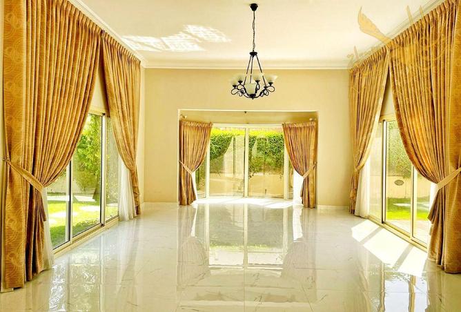 56008333 - Property Main Image