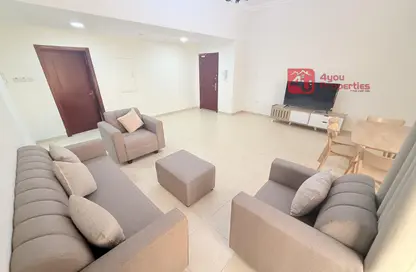 Apartment - 2 Bedrooms - 2 Bathrooms for rent in Al Burhama - Manama - Capital Governorate