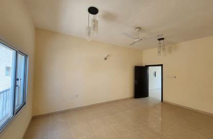 Apartment - 2 Bedrooms - 2 Bathrooms for rent in Tubli - Central Governorate