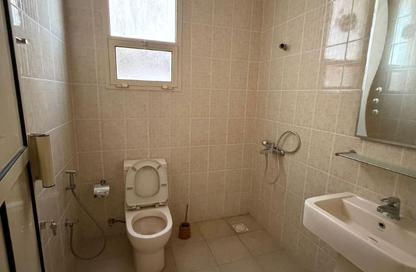 Apartment - 2 Bedrooms - 2 Bathrooms for rent in Arad - Muharraq Governorate