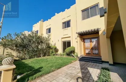 Villa - 4 Bedrooms - 5 Bathrooms for rent in Janabiya - Northern Governorate
