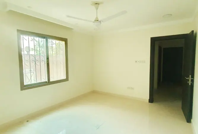 58443824 - Property Image 3