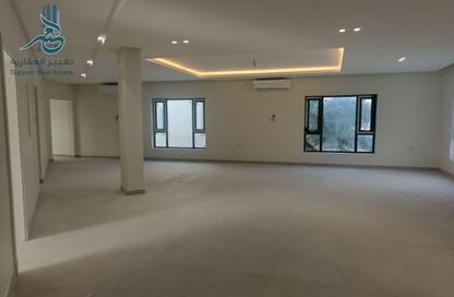 Apartment - 2 Bedrooms - 2 Bathrooms for rent in Saar - Northern Governorate