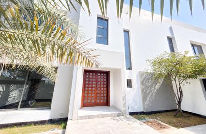 Villa - 4 Bedrooms - 5 Bathrooms for rent in Saar - Northern Governorate