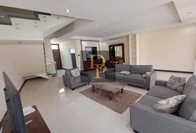 53322600 - Property Image 2