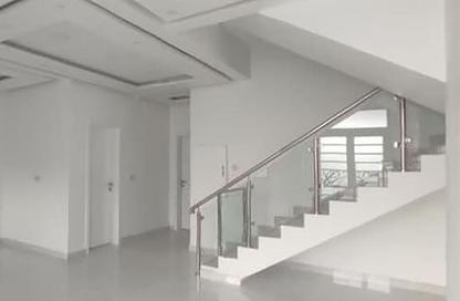 Villa - 5 - 6 for sale in Shahrakan - Northern Governorate