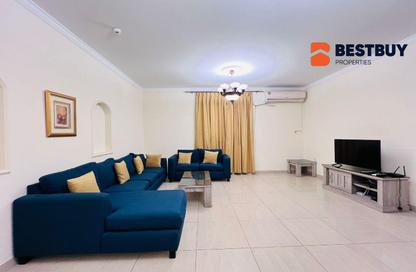 Apartment - 2 - 2 for rent in Al Juffair - Capital Governorate