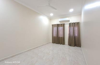 Apartment - 2 Bedrooms - 2 Bathrooms for rent in Um Al Hasam - Manama - Capital Governorate Apartment - 2 Bedrooms - 2 Bathrooms for rent in Um Al Hasam - Manama - Capital Governorate