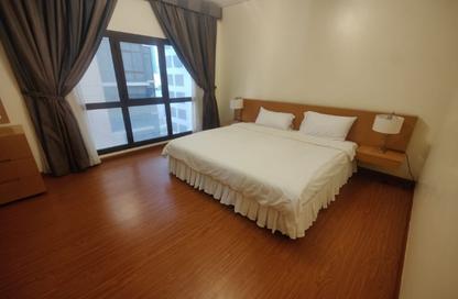 Apartment - 1 Bedroom - 1 Bathroom for rent in Sanabis - Manama - Capital Governorate