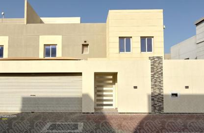 Villa - 4 Bedrooms - 3 Bathrooms for sale in Northern City (Madinat Salman) - Northern Governorate