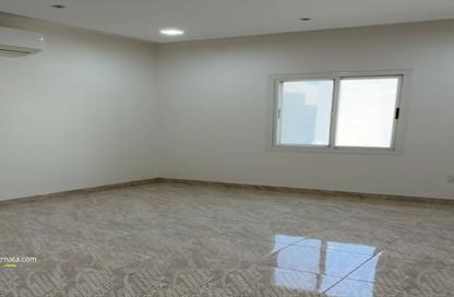 Villa - 4 Bedrooms - 3 Bathrooms for sale in Northern City (Madinat Salman) - Northern Governorate Villa - 4 Bedrooms - 3 Bathrooms for sale in Northern City (Madinat Salman) - Northern Governorate