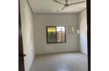 Apartment - 3 Bedrooms - 2 Bathrooms for rent in Sanad - Central Governorate