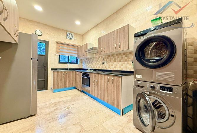 56067320 - Property Image 2