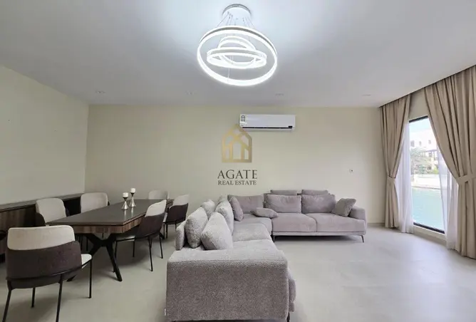54398553 - Property Image 2