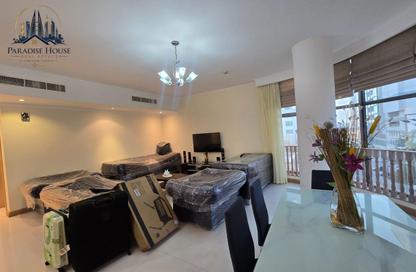 Apartment - 3 - 4 for rent in Seef - Capital Governorate