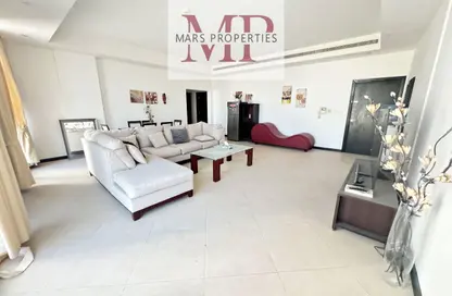Apartment - 2 Bedrooms - 2 Bathrooms for sale in Al Juffair - Capital Governorate
