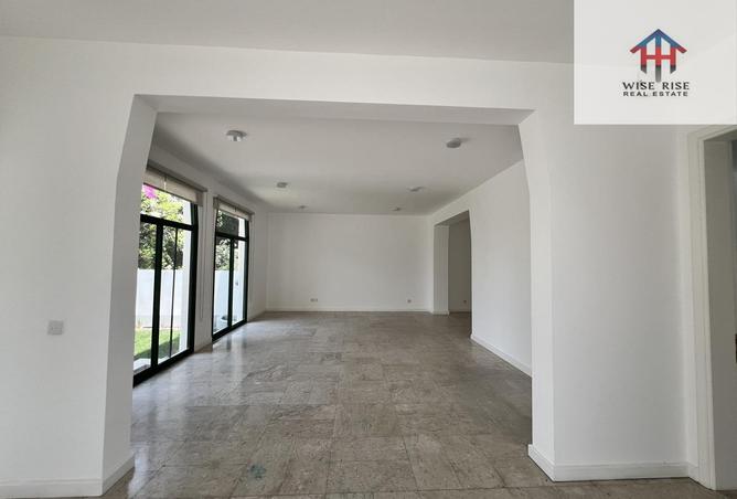 55832401 - Property Image 3
