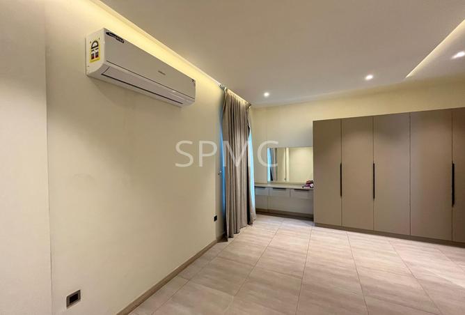 52197060 - صورة العقار 3