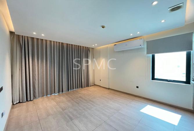 52197060 - صورة العقار 2