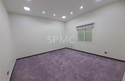 Apartment - 3 Bedrooms - 2 Bathrooms for rent in Tubli - Central Governorate