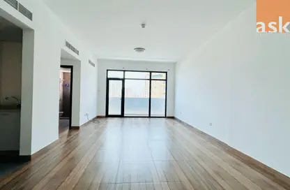 Apartment - 2 Bedrooms - 2 Bathrooms for rent in Al Juffair - Capital Governorate