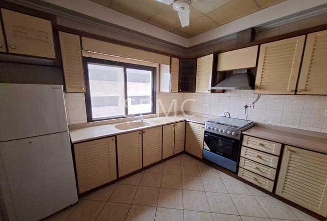 52143728 - Property Image 2