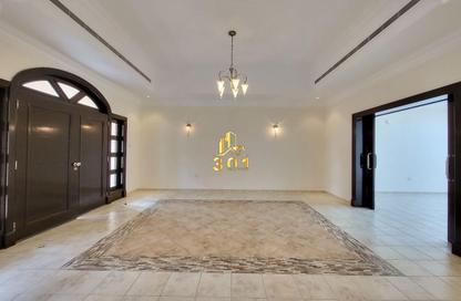 Villa - 4 - 5 for rent in Saar - Northern Governorate
