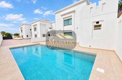 Compound - 3 - 4 for sale in Janabiya - Northern Governorate