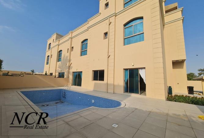 998696 - Property Image 3