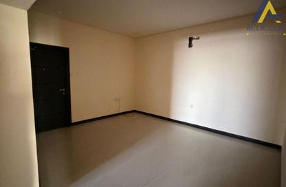 Apartment - 3 Bedrooms - 2 Bathrooms for rent in Janabiya - Northern Governorate