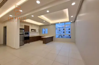 Apartment - 2 Bedrooms - 2 Bathrooms for rent in Saar - Northern Governorate