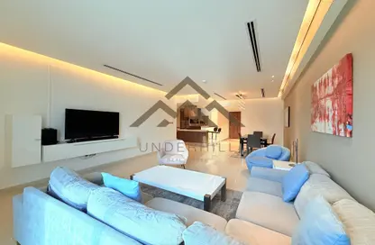 Apartment - 2 Bedrooms - 3 Bathrooms for sale in Reef Island - Capital Governorate