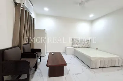 Apartment - 1 Bedroom - 1 Bathroom for rent in Gudaibiya - Manama - Capital Governorate