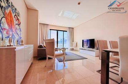 Apartment - 2 Bedrooms - 3 Bathrooms for rent in Reef Island - Capital Governorate