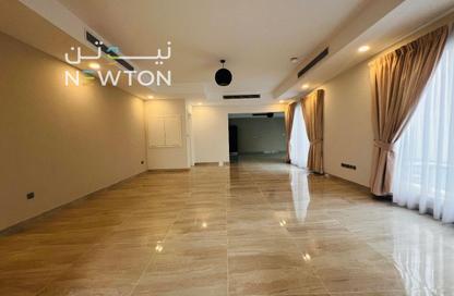 Villa - 3 Bedrooms - 3 Bathrooms for rent in Hamala - Northern Governorate