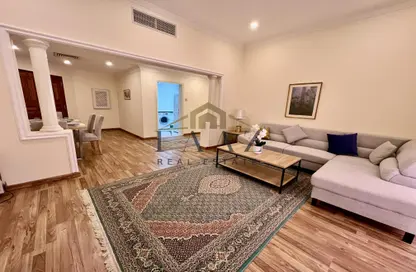 Apartment - 2 Bedrooms - 2 Bathrooms for rent in Mahooz - Manama - Capital Governorate