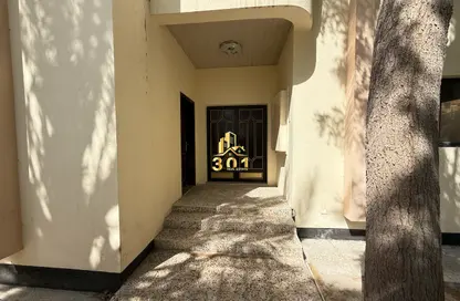 أرض - استوديو - 3 حمامات للايجار في السقية - المنامة - محافظة العاصمة