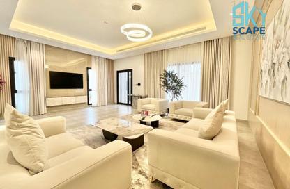 Villa - 4 - 5 for rent in Saar - Northern Governorate