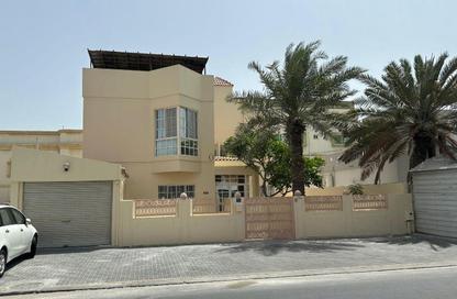 Villa - 6 Bedrooms - 4 Bathrooms for sale in Alhajiyat - Riffa - Southern Governorate